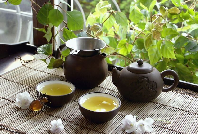 Китайський чай у кав’ярні як формат тихого міського простору